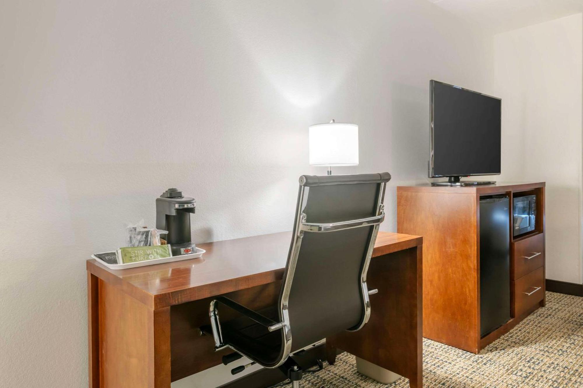 Surf And Fernandina At Amelia Island, Ascend Collection Hotel